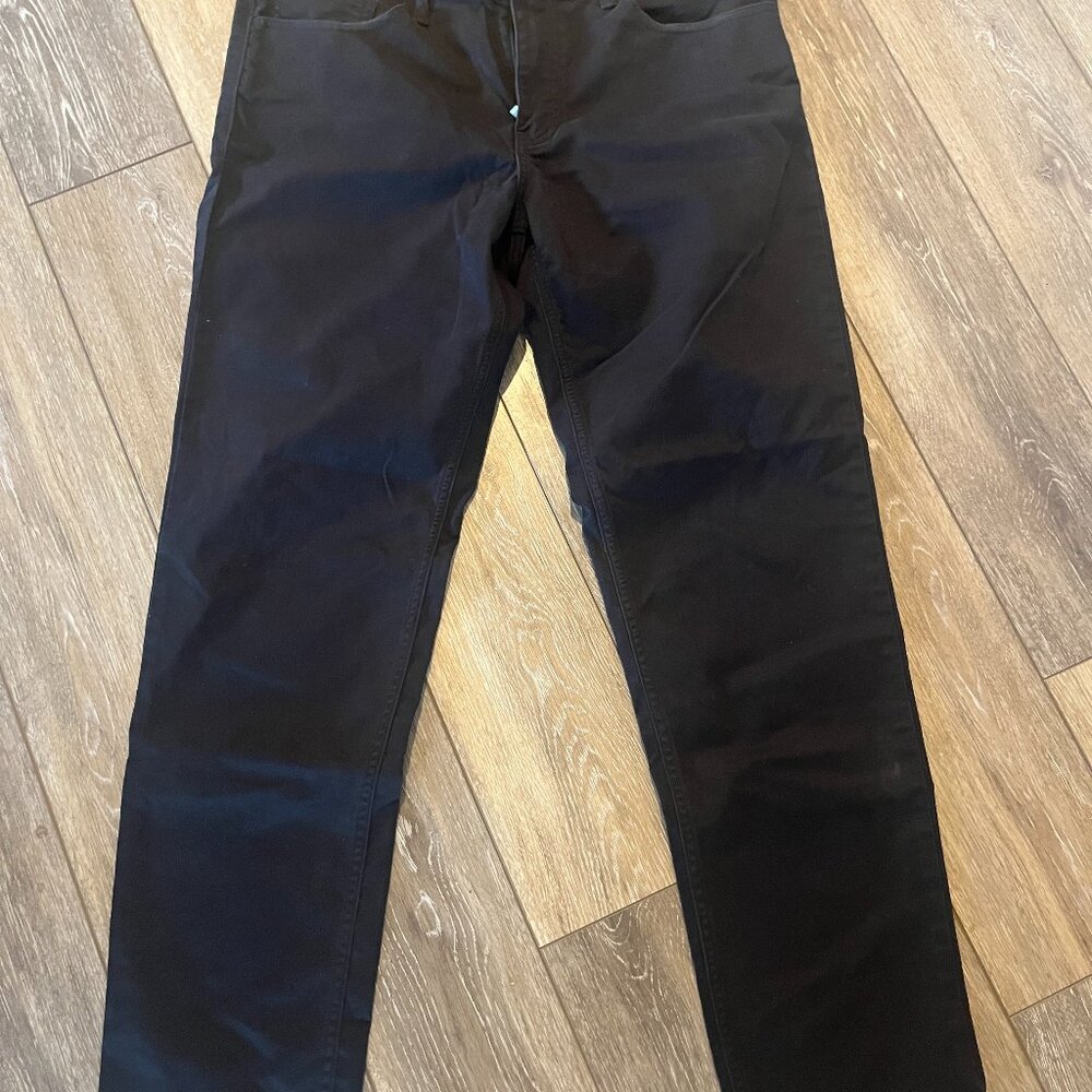 Docker's Jean Cut Straight Fit
